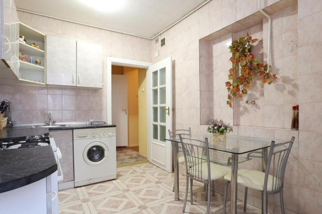 Вулиця 20Г,Мала Житомирська Kiev Exteriör bild